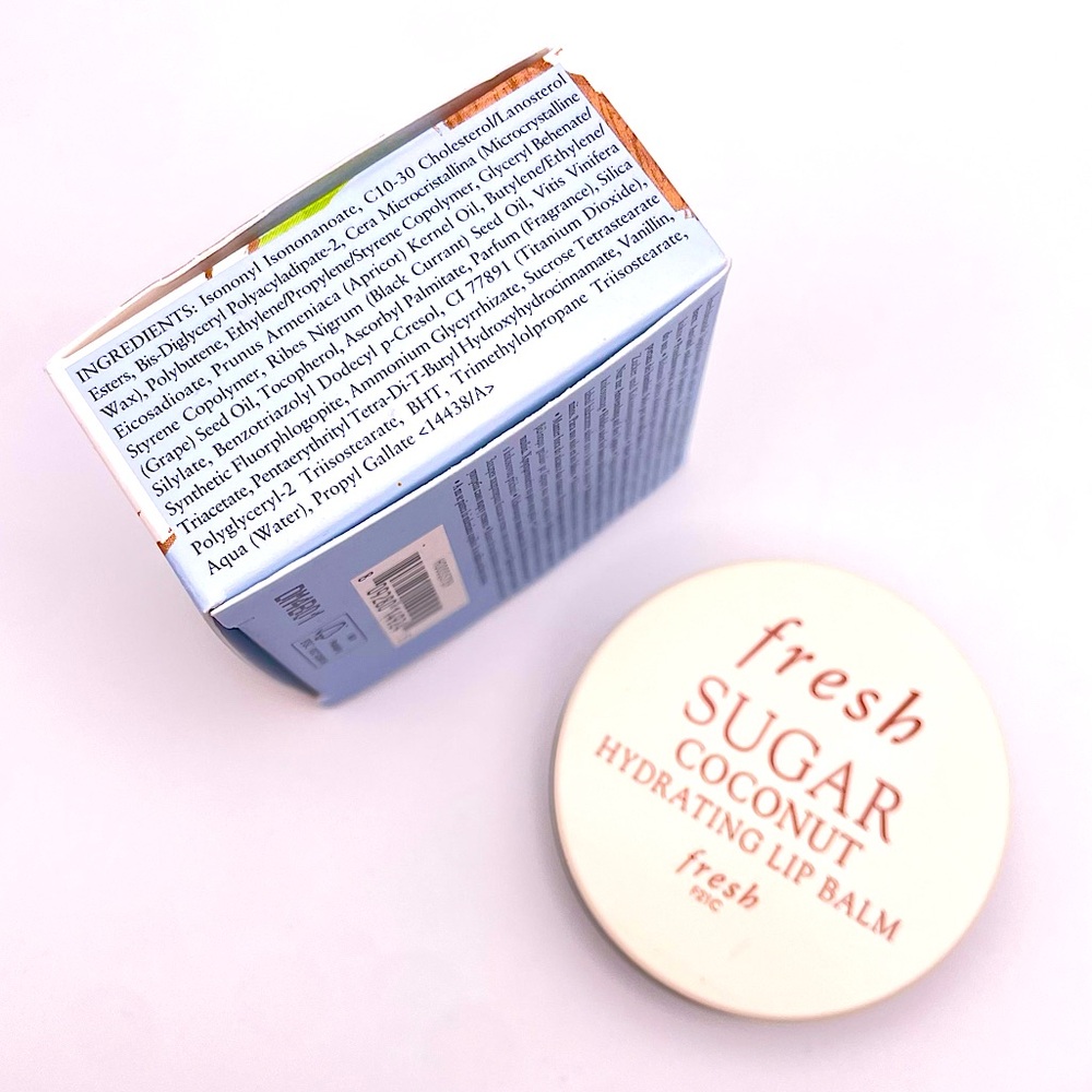 FRESH | Sugar Coconut Hydrating Lip Balm (Brand New!) 🥥🌴 - Picture 4 of 5